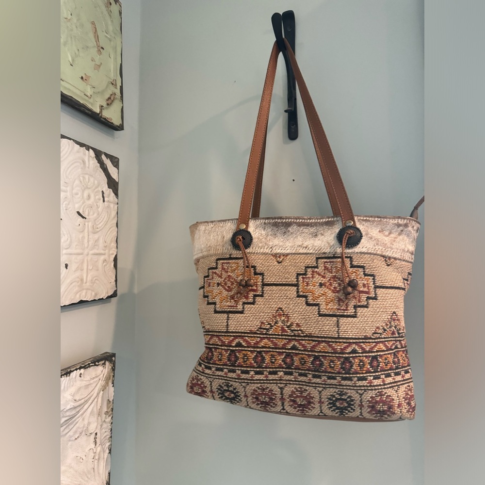 Myra Canvas Tote Bag, Cowhide Trim EUC